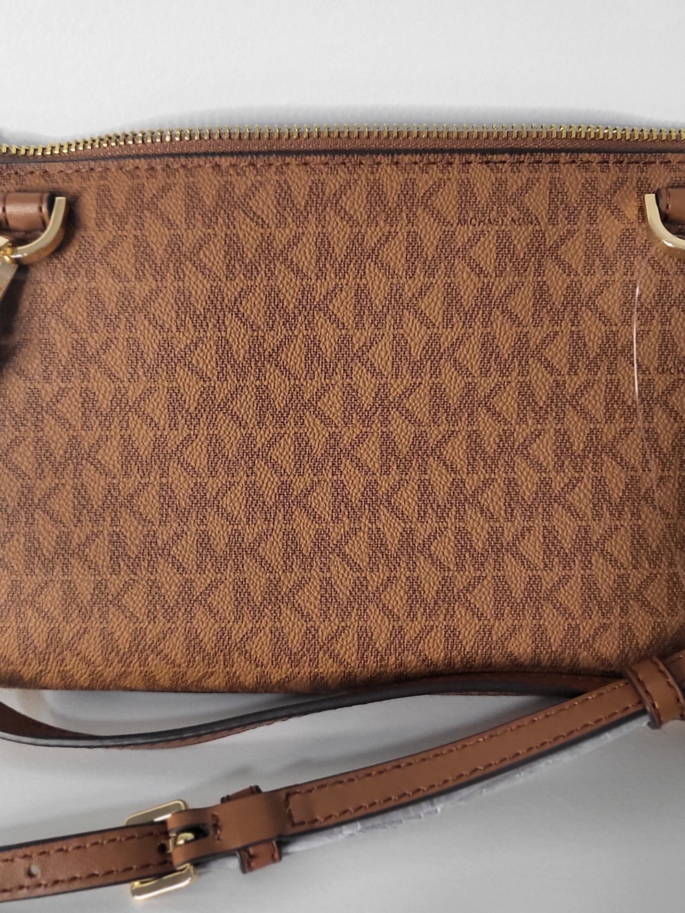 Michael Kors Women's Tan Leather Tote Bag - Picture 12 of 15